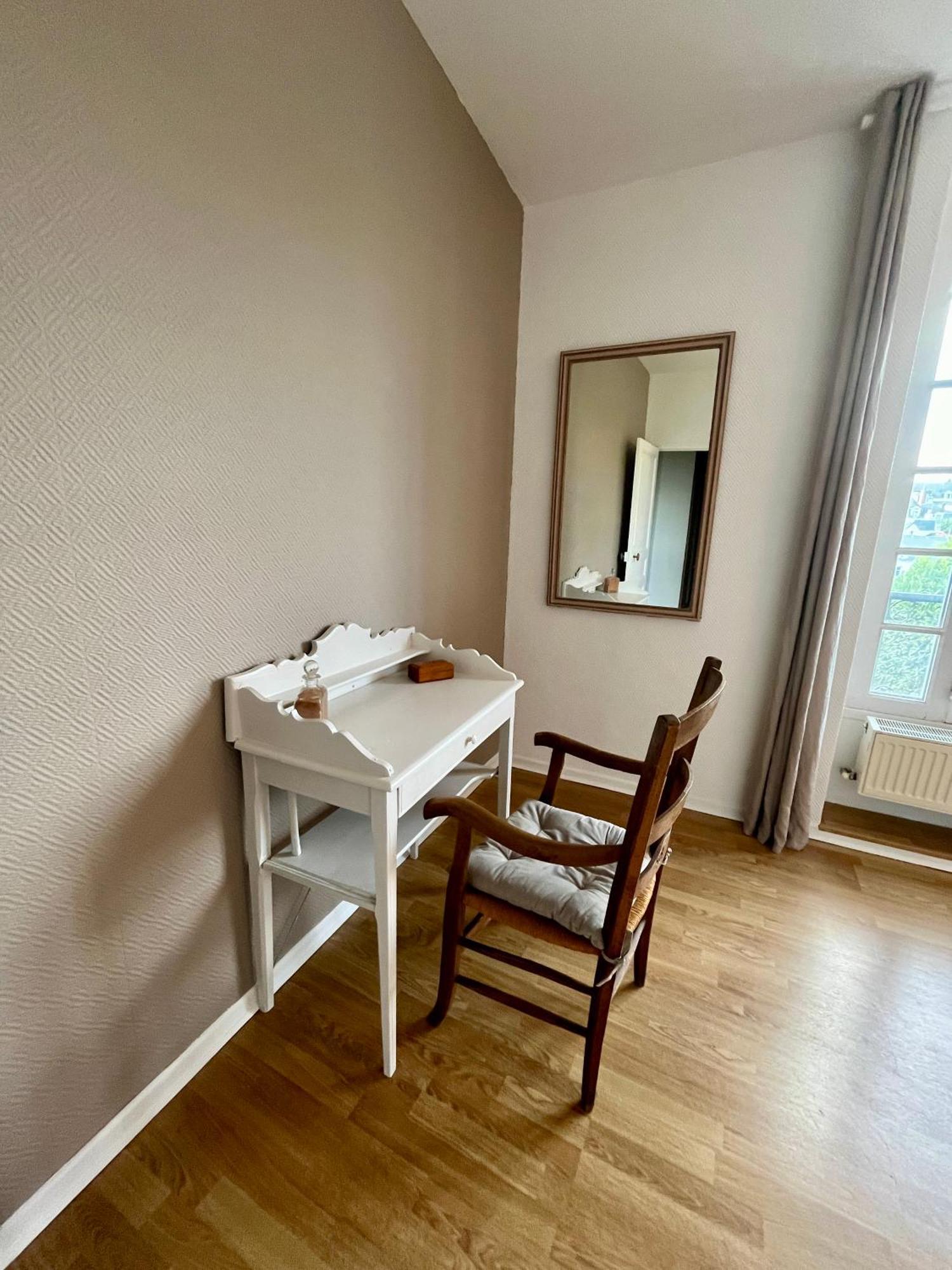 Apartment La Place Du Chateau - Vue Exceptionnelle Sur Le Chateau De Blois